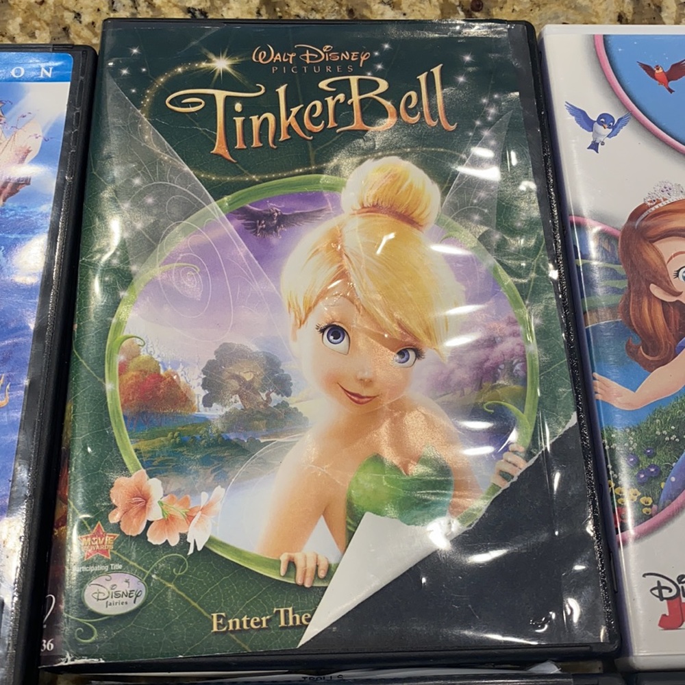 Set of 12 Children’s  DVD Movies! - Picture 6 of 14